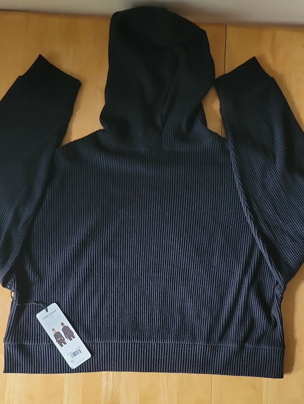 ALO Yoga Muse Hoodie In Black L